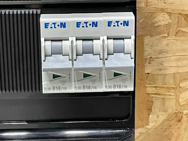 Eaton 01du2212010 groepenkast - afbeelding 6 van  9