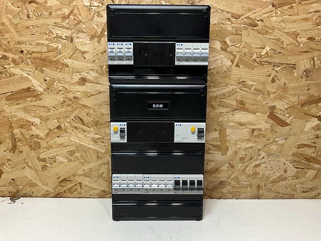 Eaton 01du2301079 groepenkast - afbeelding 1 van  9