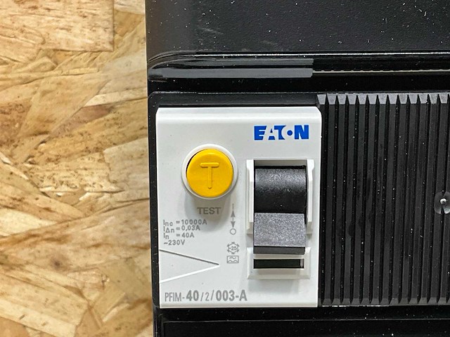 Eaton 01du2301079 groepenkast - afbeelding 4 van  9