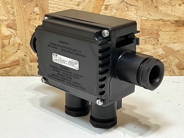 Eaton contactdoos 4xm25 (5x) - afbeelding 2 van  7