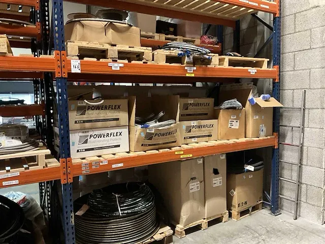 Eaton diverse rubberen hydrauliek slangen - afbeelding 4 van  10