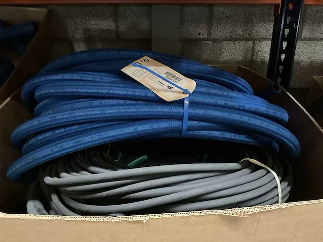 Eaton diverse rubberen hydrauliek slangen - afbeelding 10 van  12