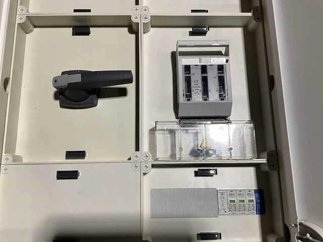 Eaton ews05122 schakel-/groepenkast - afbeelding 3 van  4