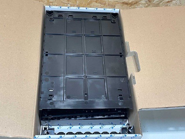 Eaton groepenkast - afbeelding 9 van  9