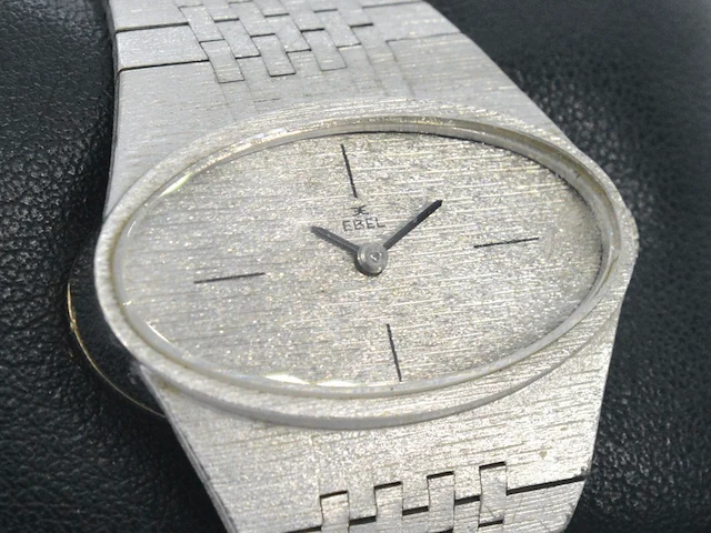 Ebel horloge - afbeelding 1 van  10