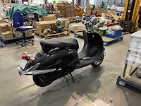 Ebretti scooter - afbeelding 3 van  9