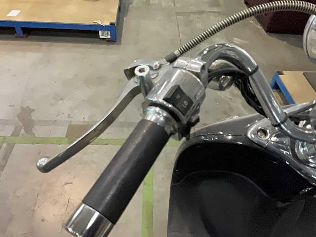 Ebretti scooter - afbeelding 6 van  9