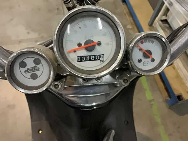 Ebretti scooter - afbeelding 8 van  9