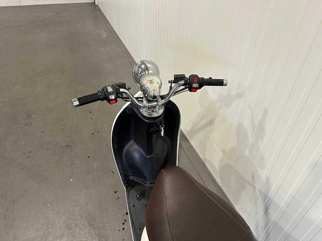 Ebretti snorscooter 318 e-scooter - afbeelding 14 van  14