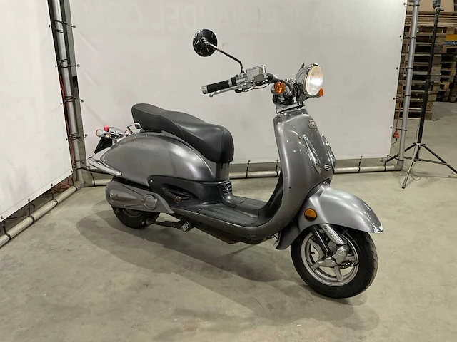 Ebretti snorscooter elektrische scooter - afbeelding 4 van  11