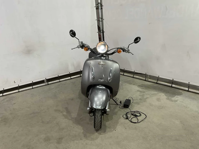 Ebretti snorscooter elektrische scooter - afbeelding 5 van  11