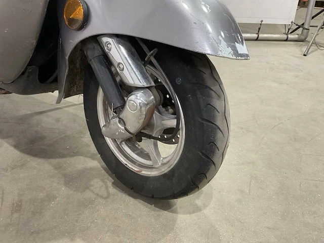 Ebretti snorscooter elektrische scooter - afbeelding 8 van  11