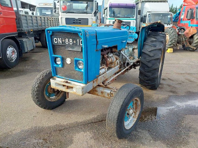 Ebro - 7007 a - oldtimer tractor - afbeelding 3 van  9