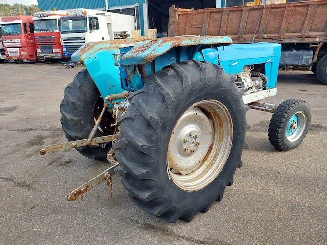 Ebro - 7007 a - oldtimer tractor - afbeelding 7 van  9