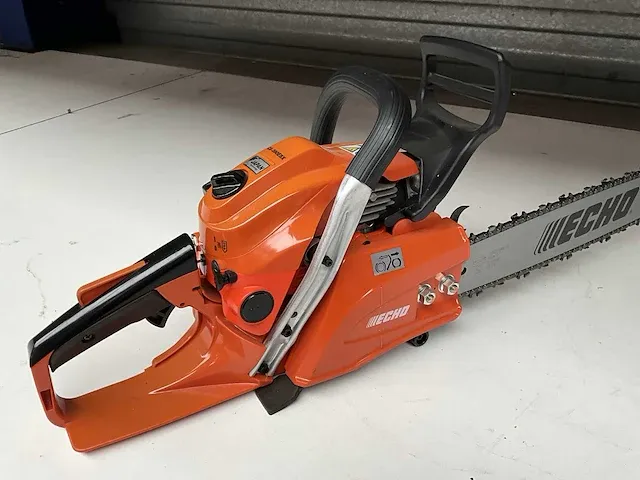 Echo cs-390esx benzine kettingzaag - afbeelding 6 van  9