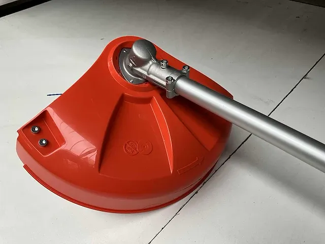 Echo esr-2300 accu grastrimmer - afbeelding 6 van  11