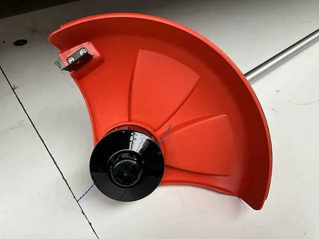 Echo esr-2300 accu grastrimmer - afbeelding 6 van  11