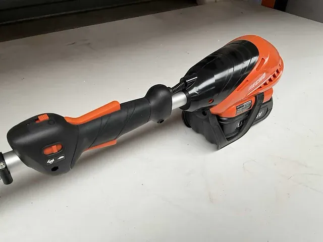 Echo esr-2300 accu grastrimmer - afbeelding 8 van  11