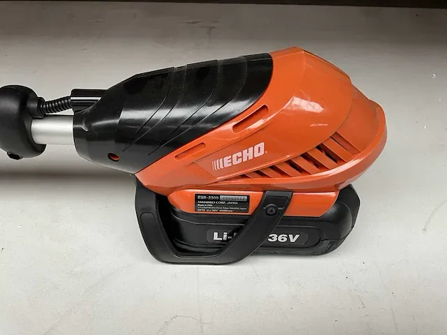 Echo esr-2300 accu grastrimmer - afbeelding 9 van  11