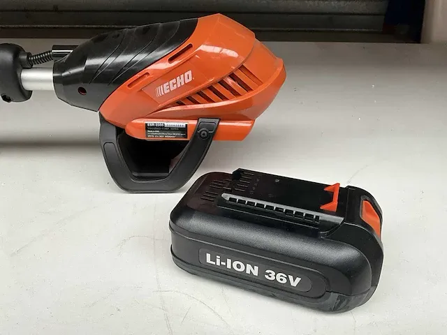 Echo esr-2300 accu grastrimmer - afbeelding 11 van  11