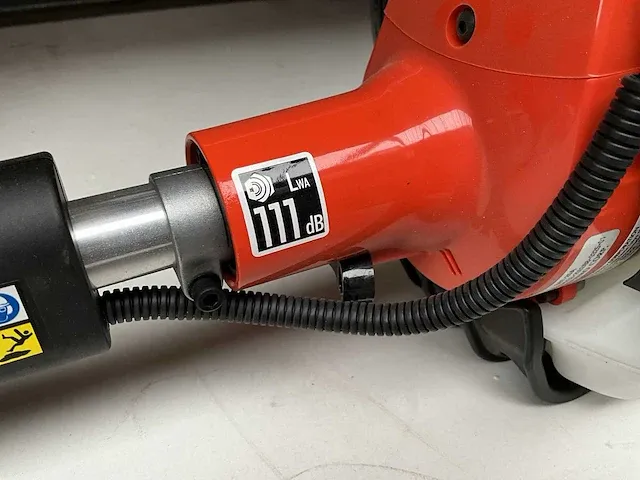 Echo ppt-265es snoeizaag op steel - afbeelding 14 van  14