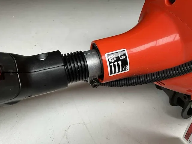 Echo ppt-300es snoeizaag op steel - afbeelding 11 van  12