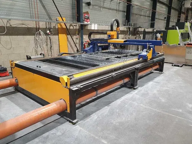 Eckert - topaz s 1530 - plasmasnijmachine - 2007 - afbeelding 10 van  11
