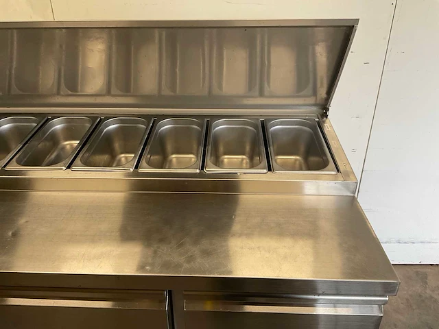 Ecofrost 4750.062 saladiere 3 deurs 7x1/3 gn pan - met gn inzet - afbeelding 3 van  12