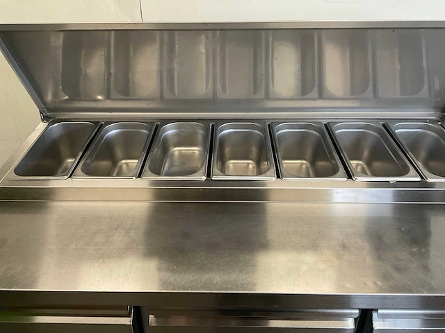 Ecofrost 4750.062 saladiere 3 deurs 7x1/3 gn pan - met gn inzet - afbeelding 4 van  12