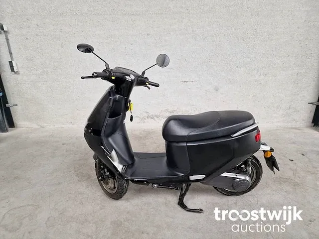 Ecooter elektrische bromscooter - afbeelding 4 van  8