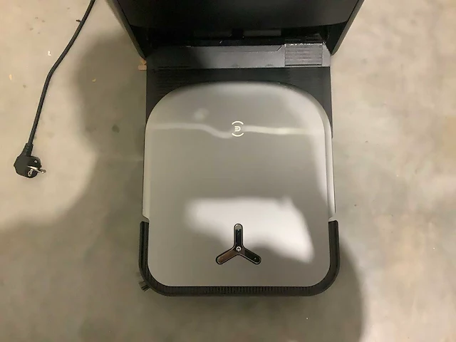 Ecovacs - deebot x2 - omni - robotstofzuiger - afbeelding 6 van  8