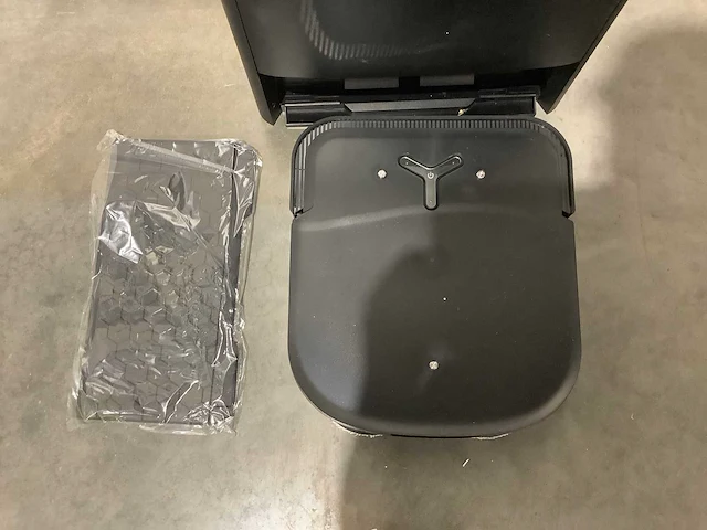 Ecovacs deebot x2 omni robotstofzuiger - afbeelding 6 van  8