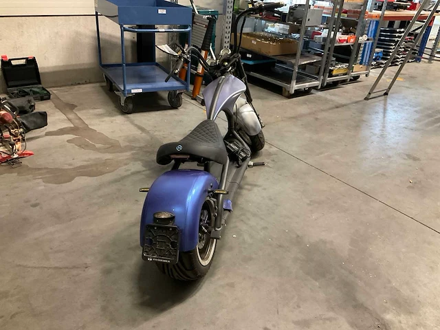 Ecruiser elektrische scooter - afbeelding 5 van  6