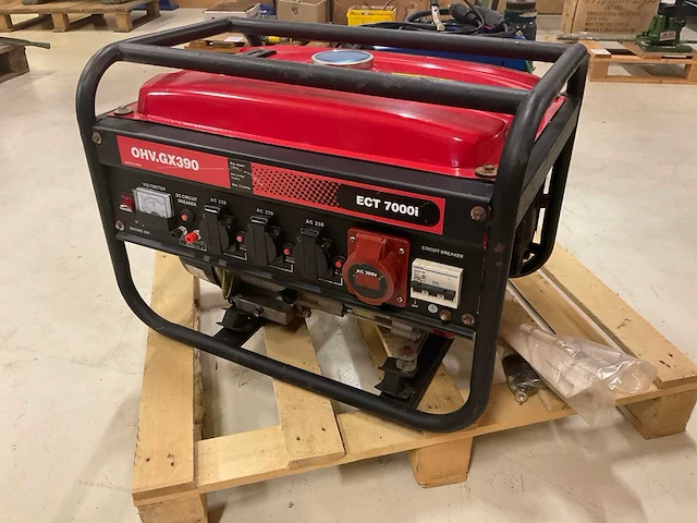 Ect7000i stroomgenerator - afbeelding 1 van  4