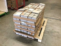 Ed - ff598 - pallet vol met tuinkaarsen maat m. - afbeelding 1 van  7