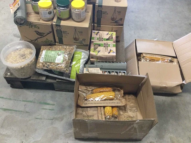 Ed - pallet vogelvoer e.d. - afbeelding 5 van  8
