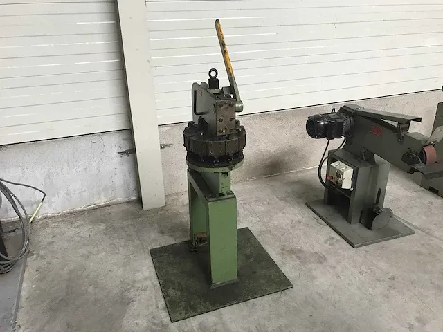 Edel - 184 - ponsmachines - afbeelding 1 van  5