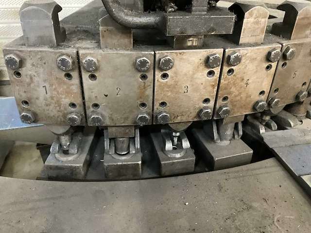 Edel pneumatische ponsmachine - afbeelding 8 van  10