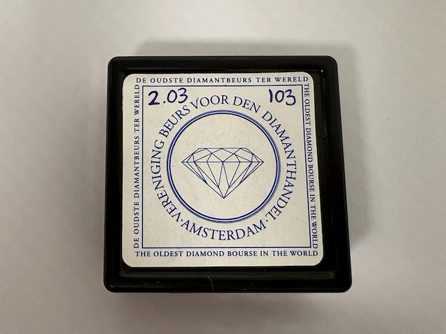 Edelsteen - 2.03 carat natuurlijke robijn - afbeelding 2 van  4