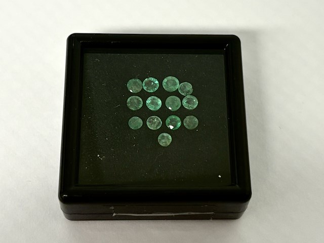 Edelsteen - 2.04 carat natuurlijke smaragd - afbeelding 1 van  3