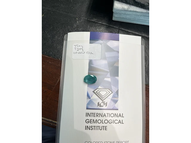 Edelsteen - 7.78 carat groene smaragd (gecertificeerd) - afbeelding 5 van  7