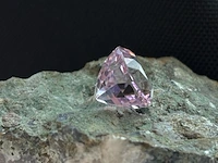 Edelsteen - 9.37 carat natuurlijke kunziet - afbeelding 3 van  5