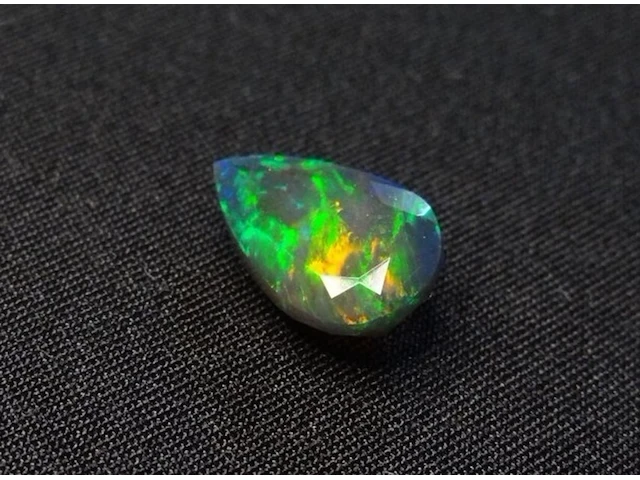 Edelsteen - black opal - 2.64 ct - afbeelding 5 van  5
