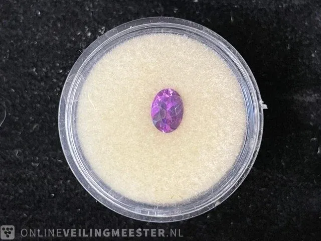 Edelsteen - paarse edelsteen - afbeelding 1 van  2