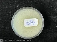 Edelsteen - paarse edelsteen - afbeelding 2 van  2
