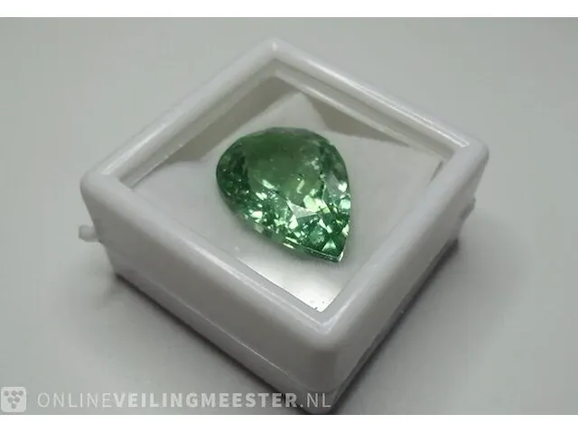 Edelsteen, 11.98 ct natural unheated apple green apatite - afbeelding 3 van  13
