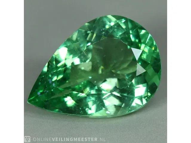 Edelsteen, 11.98 ct natural unheated apple green apatite - afbeelding 1 van  13