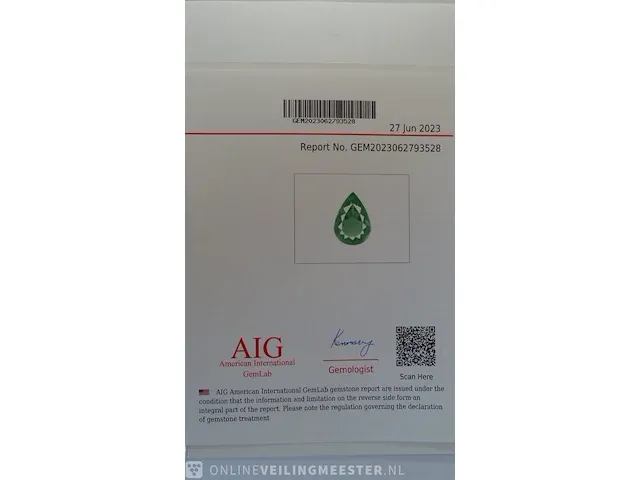 Edelsteen, 11.98 ct natural unheated apple green apatite - afbeelding 8 van  13