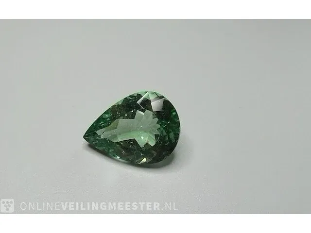 Edelsteen, 11.98 ct natural unheated apple green apatite - afbeelding 9 van  13