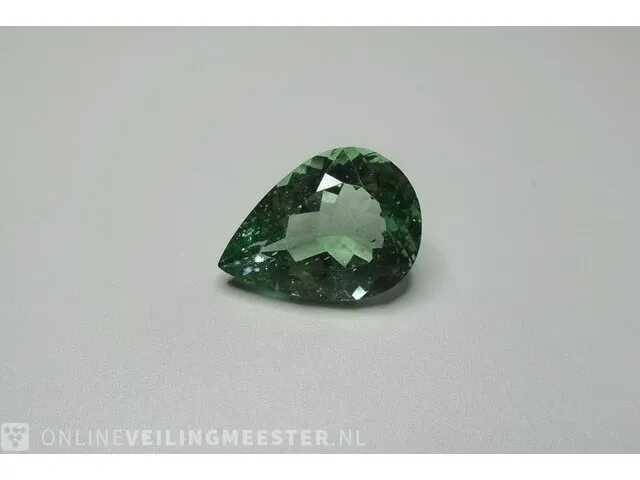 Edelsteen, 11.98 ct natural unheated apple green apatite - afbeelding 12 van  13